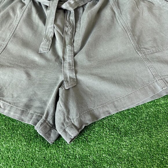 Terra & Sky Elastic Waist Loose Fit Paper Bag Green Belted Shorts Plus Size 2X - Picture 6 of 14